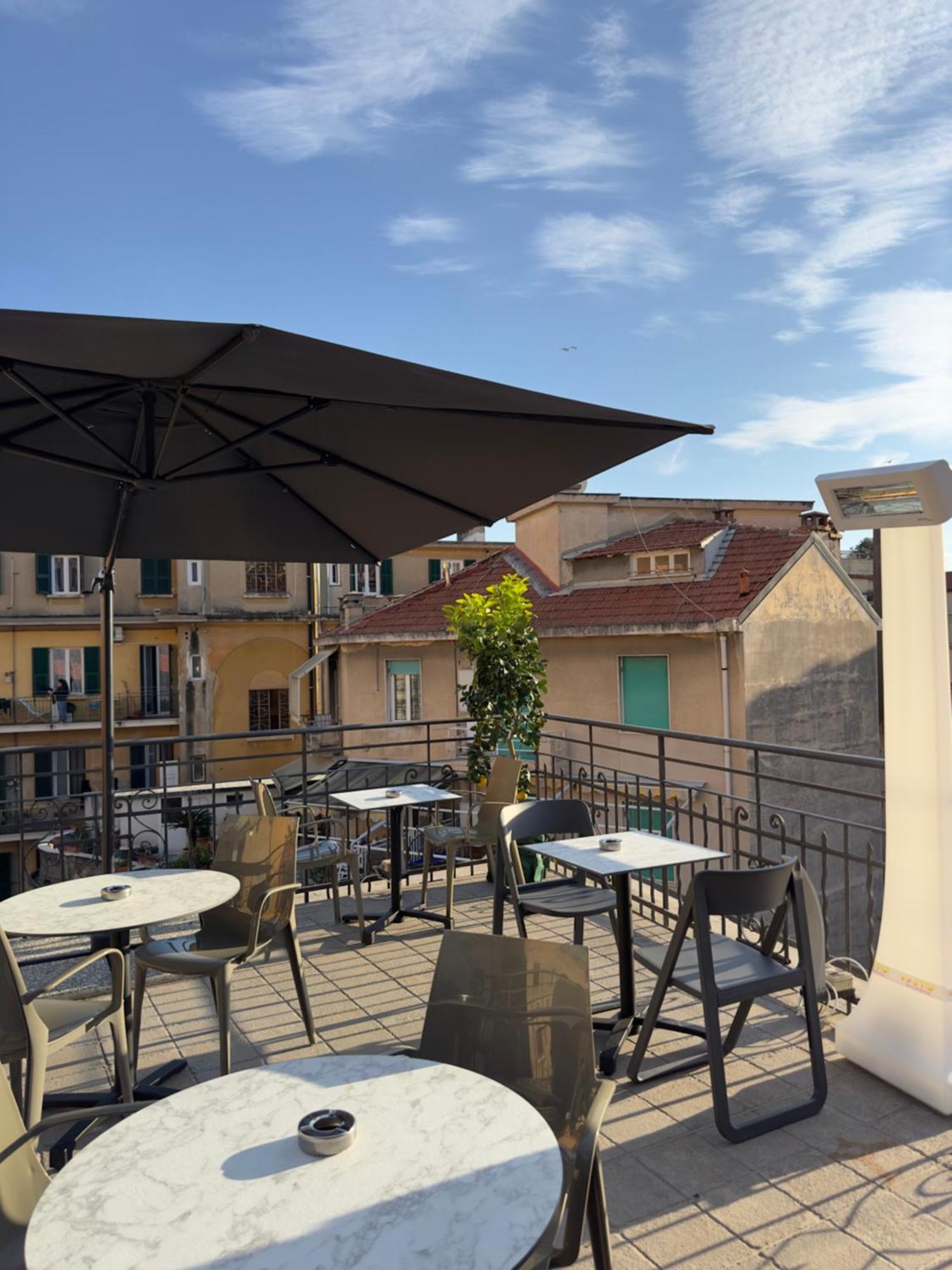 Prima Fila Due Pemium Guest House Sanremo Eksteriør bilde